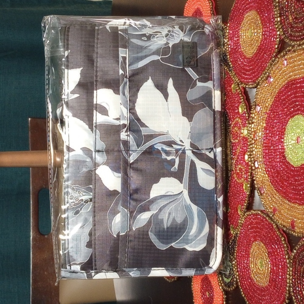 Purse Organizer Insert-Black Floral Print - Picture 5 of 14
